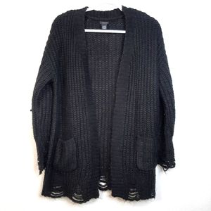 Rue 21 Women's Black Cardigan sizewdium comfy cozy, from a pet friendly home